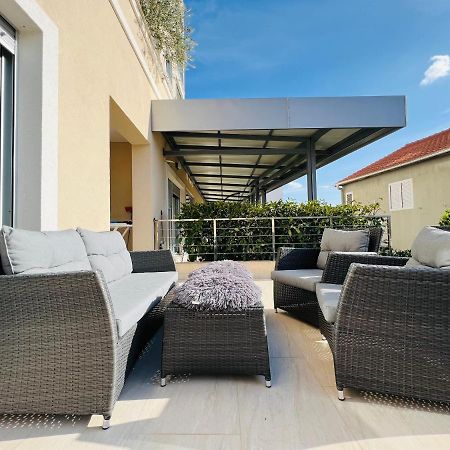 Apartment With Terrace And Private Parking Kotor Exterior photo